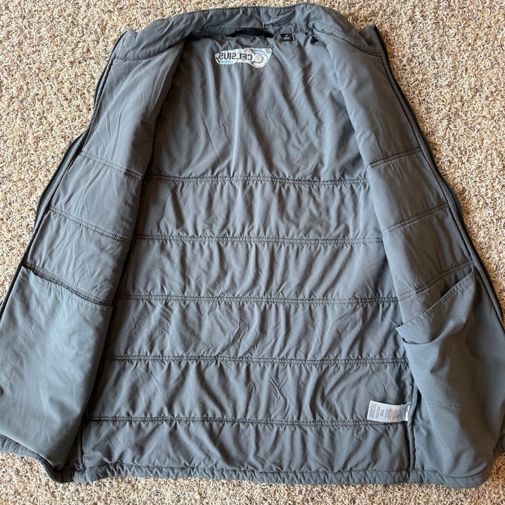 Travis Mathew Mens Size Medium Cold Bay Vest Puffer Grey - Picture 6 of 13